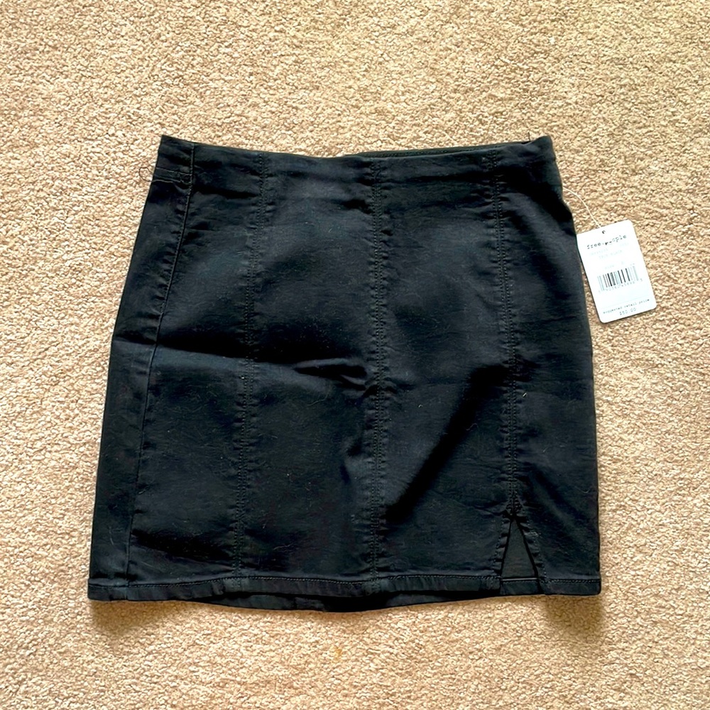 Free People Black Mini Skirt with Slit - Size Small